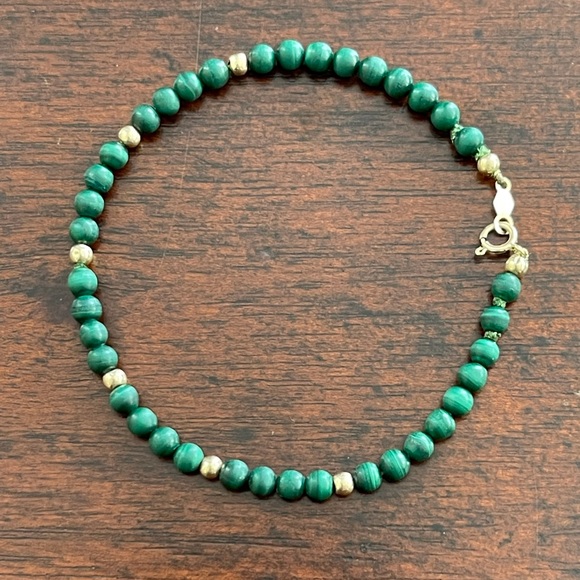 Vintage Jewelry - Solid 14K gold natural malachite bead bracelet